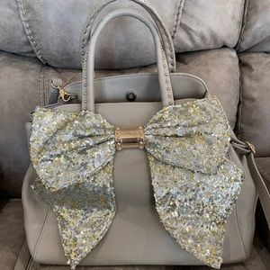 Betsy Johnson Oh Bow Satchel *Like New*
